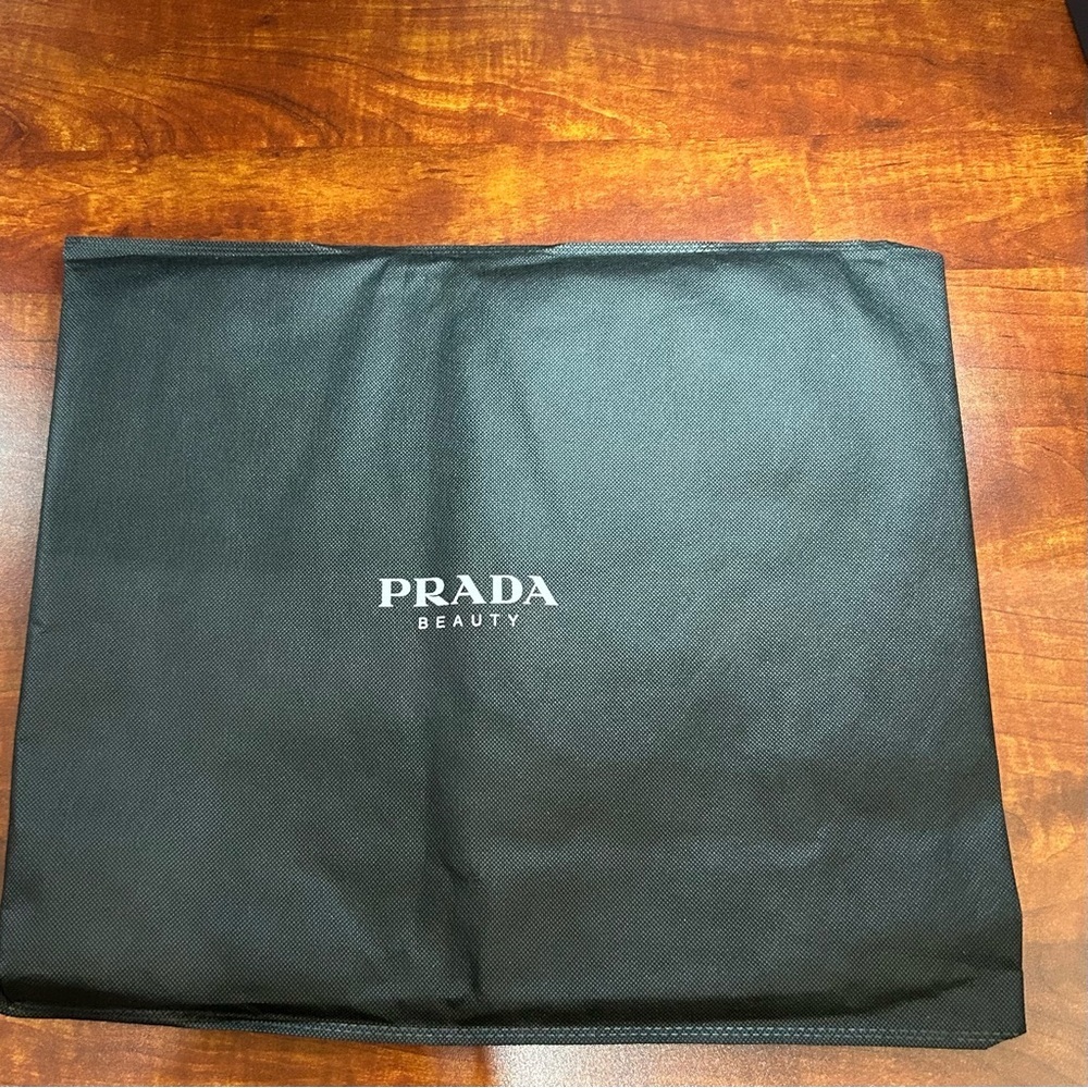 Prada Reversible Soft Pink/Black Tote with Black Coin Purse NEW - Picture 5 of 6